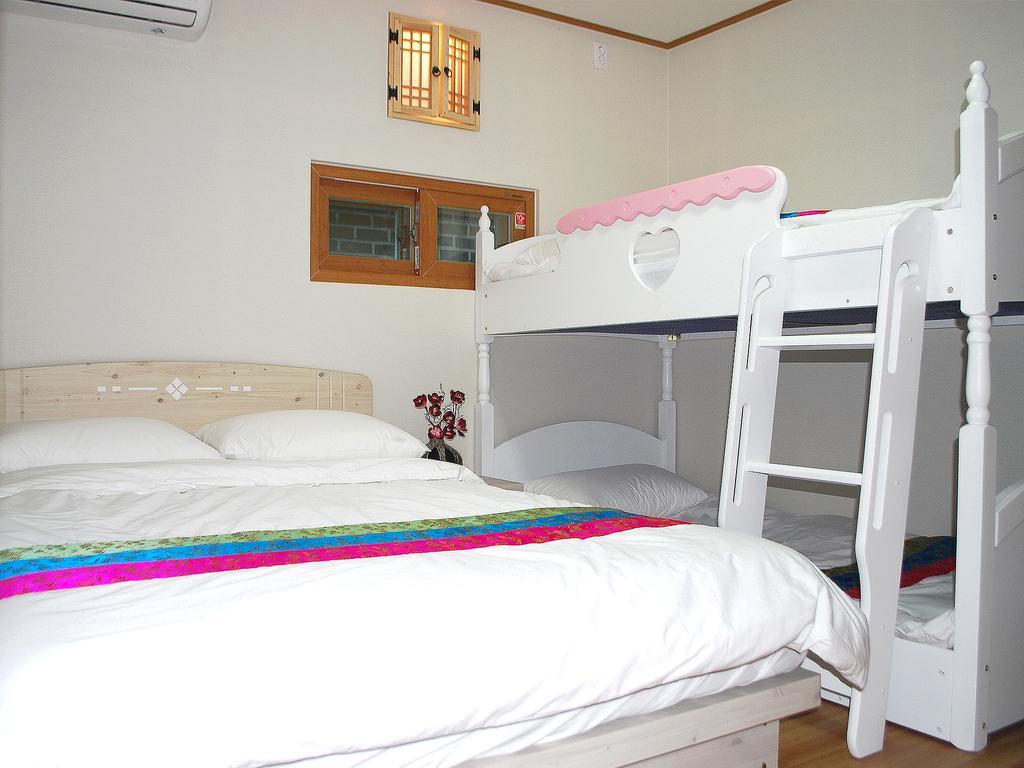 Mago Guesthouse سيول الغرفة الصورة